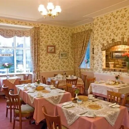Affittacamere Midway 4*
