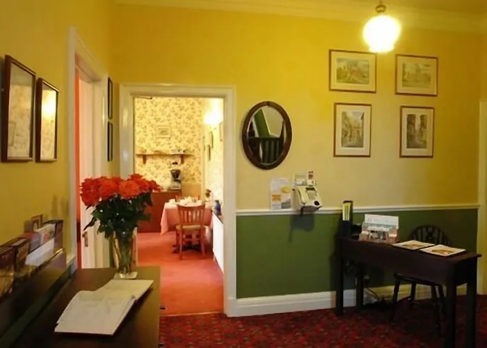 Guest house Midway 4*