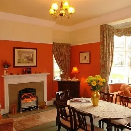 Midway ゲストハウス