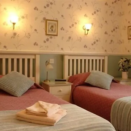 ゲストハウス Midway ヨーク