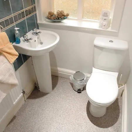 ゲストハウス Midway ヨーク