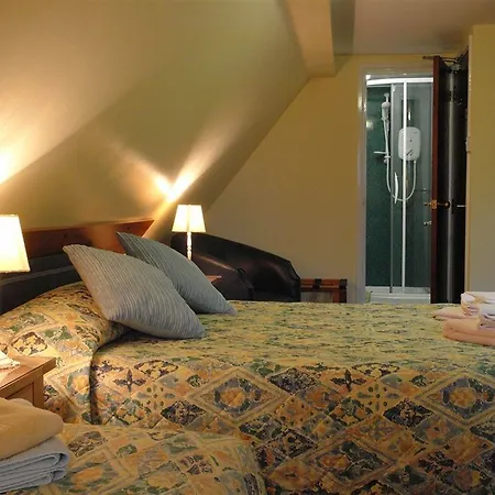 Pensionat Midway 4*